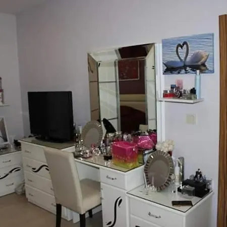 Nicotra Tayar Istanbul